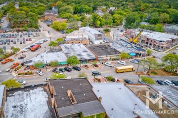 Clarendon Hills, IL