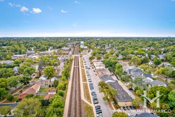 Clarendon Hills, IL