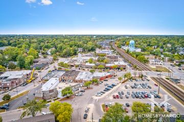 Clarendon Hills, IL
