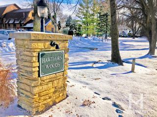 Photos of Hawthorn Woods, IL