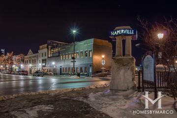 Naperville, IL