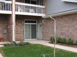 521 Westfield Way #3E, Pewaukee, WI 53072