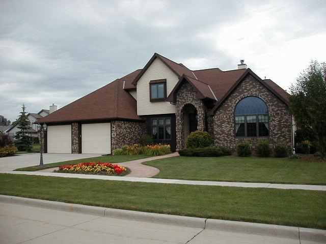1439 Fleetwood Dr., Manitowoc, WI 54220