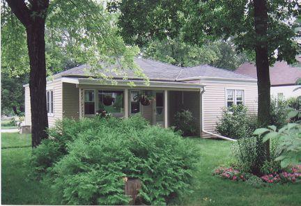 W272N2533 Apple Tree Ln., Pewaukee, WI 53072