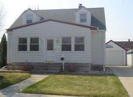 127 Mayer St., West Bend, WI 53090