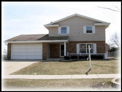 1027 E Marquette, Oak Creek, WI 53154