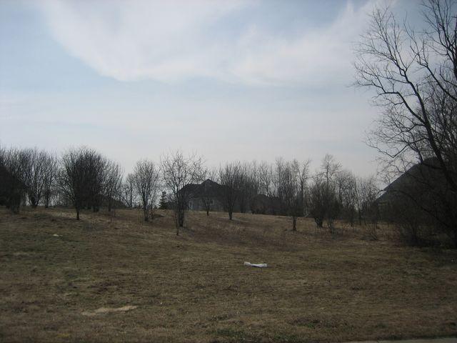 137 Legend Way, Wales, WI 53188