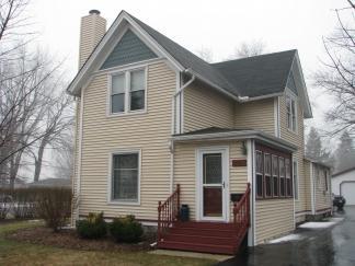 235 Maple Ave., Hartland, WI 53029