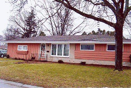 5800 Oakwood Ave., Greendale, WI 53129