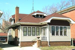 712 Villa St., Racine, WI 53403