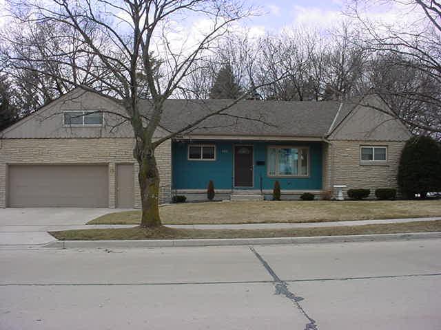 [Address Hidden by Seller], Manitowoc, WI 54220