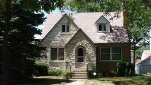 4851 N 40th St, Milwaukee, WI 53209
