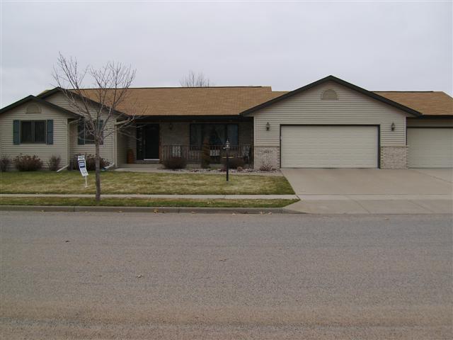 1009 Starlite Dr., Holmen, WI 54636
