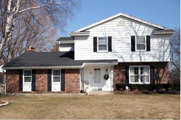 6550 N Braeburn Ln., Glendale, WI 53209