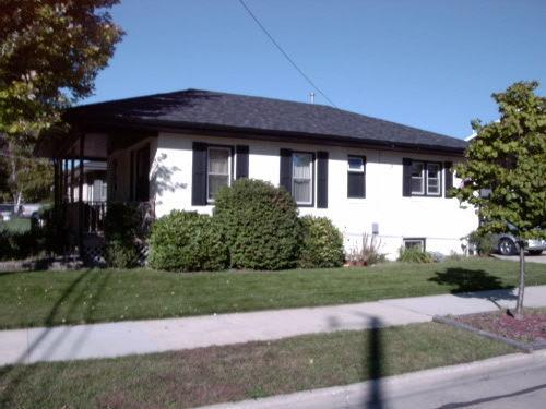 2302 Rupert Blvd, Racine, WI 53405