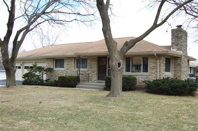 606 N 111th St., Wauwatosa, WI 53226