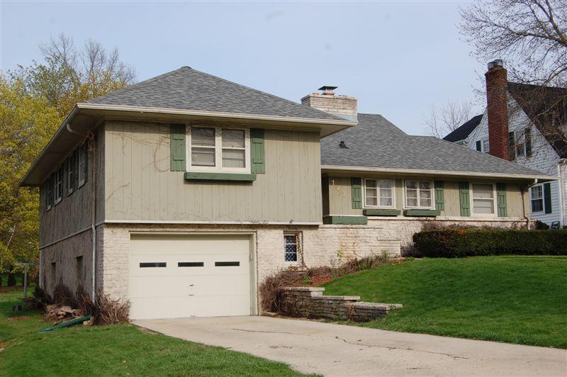 121 S Porter Ave., Waukesha, WI 53186