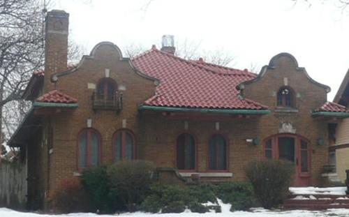 2456 N Grant Blvd, Milwaukee, WI 53210