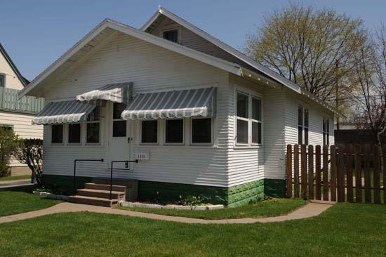 1211 East Ave., La Crosse, WI 54601