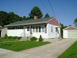 2116 32nd St., Two Rivers, WI 54241