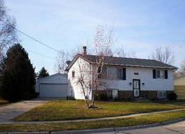 3709 Easy St., Manitowoc, WI 54220