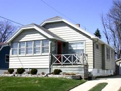 6522 W Clarke St., Wauwatosa, WI 53213