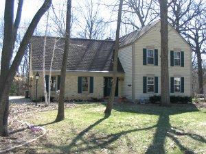 6578 N Crestwood Dr., Glendale, WI 53209