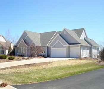 13315 W Eagle Trce, New Berlin, WI 53151