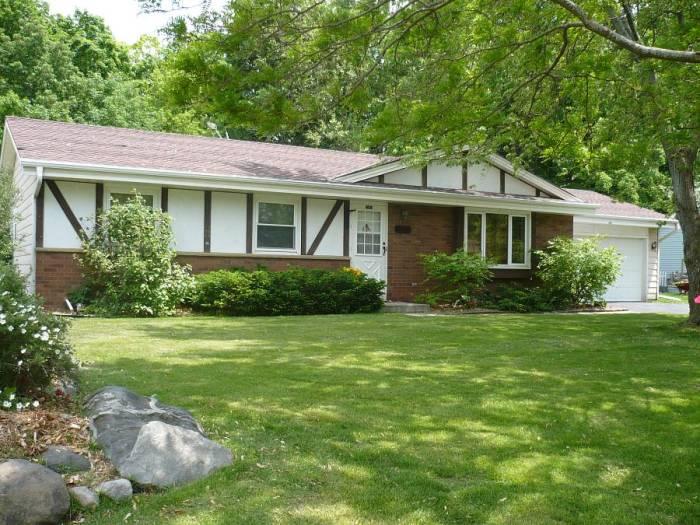 7612 S 70th St., Franklin, WI 53132