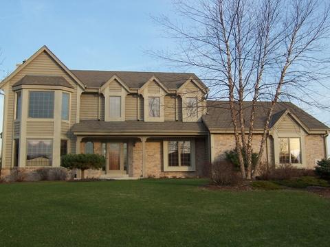 N25W26445 Fox Den Ct., Pewaukee, WI 53072