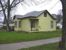 2611 Harvey St, La Crosse, WI 54603