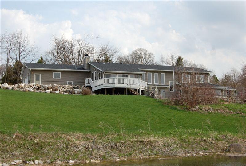 N43W26055 Lindsay Rd., Pewaukee, WI 53072