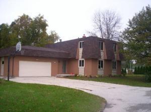 1785 Nagle Ave., Manitowoc, WI 54220