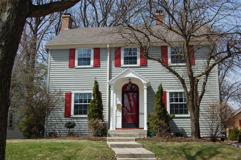 1935 N 71st St., Wauwatosa, WI 53213