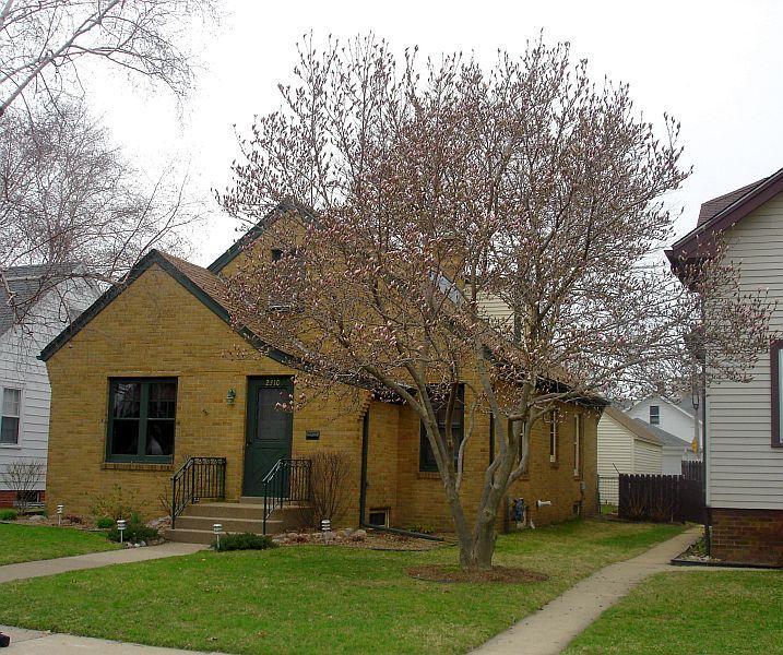 2310 St Clair St., Racine, WI 53402