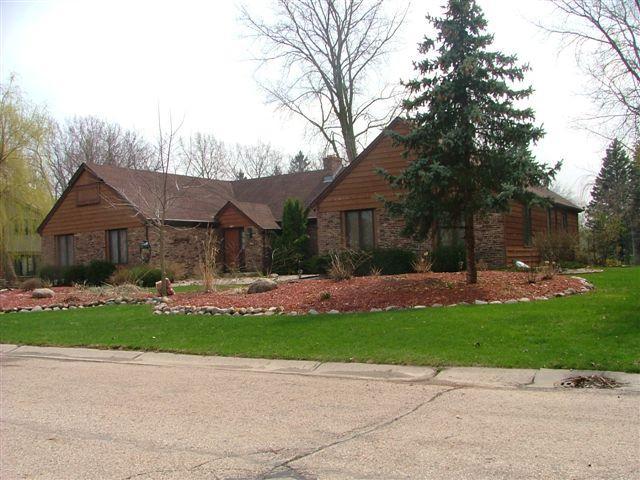 3801 Pleasant Ln., Mount Pleasant, WI 53405