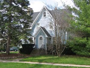 127 Wisconsin St., Genoa City, WI 53128