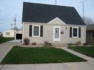 2215 Hayes Ave., Racine, WI 53404