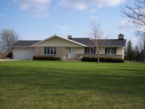 6355 W Judy Dr., Plymouth, WI 53073