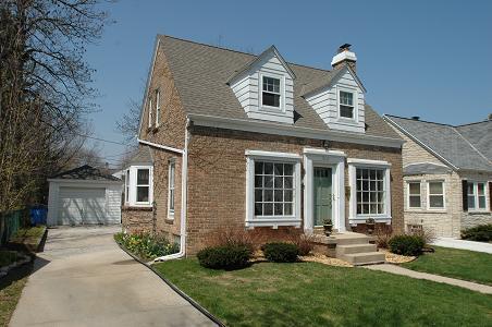 4715 N Sheffield Ave., Whitefish Bay, WI 53211