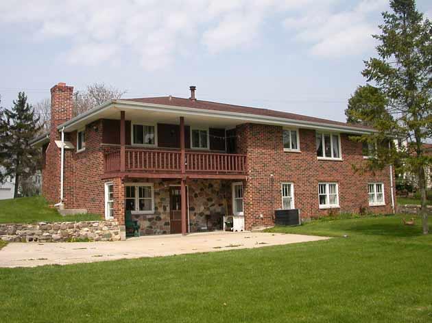 6015 Hwy K, Hartford, WI 53027