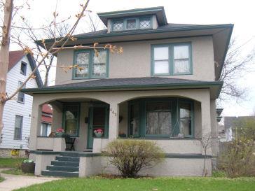 445 W College Ave., Waukesha, WI 53186