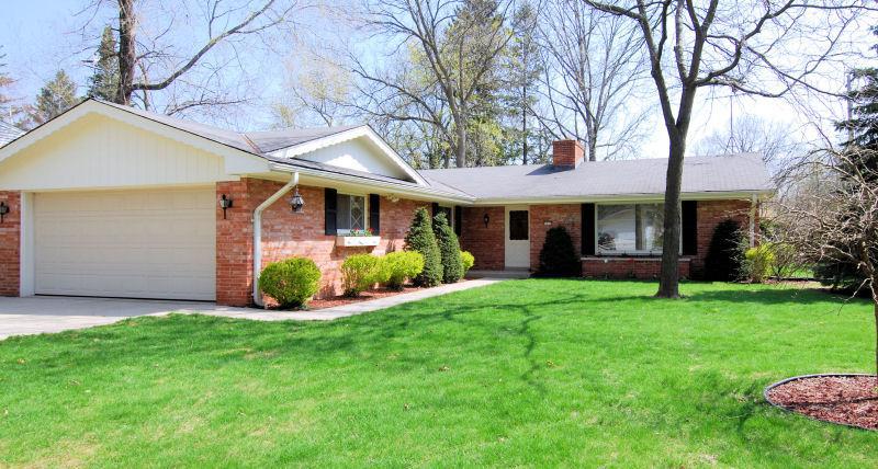 7026 N Longview Ave., Glendale, WI 53209