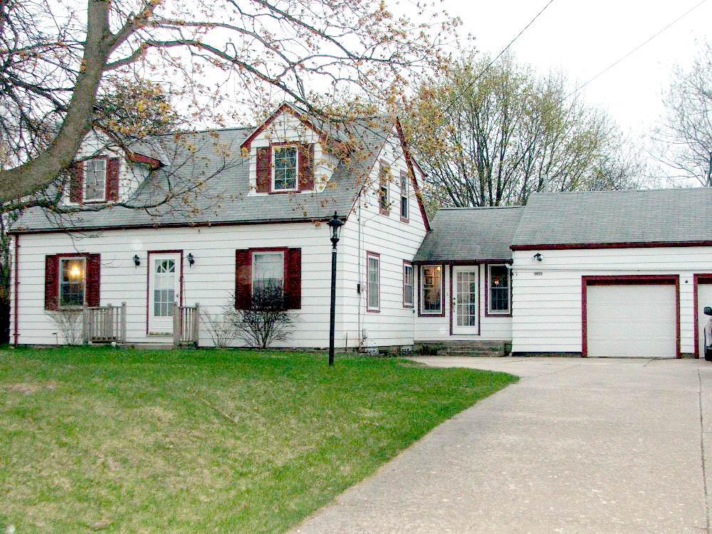 [Address Hidden by Seller], New Berlin, WI 53151