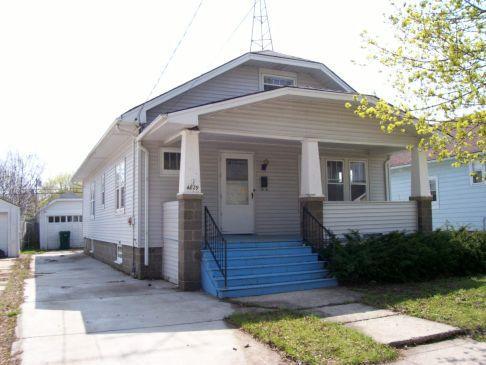 4829 24th Ave., Kenosha, WI 53140