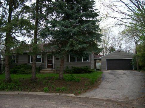 135 N Lindsey Ct., Whitewater, WI 53190