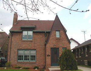 2512 N Main St., Racine, WI 53402