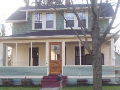 81 S Chestnut St., Oconomowoc, WI 53066