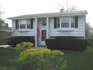 4229 S 90th St., Greenfield, WI 53228