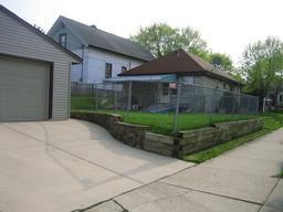 3735 W Manitoba, Milwaukee, WI 53215